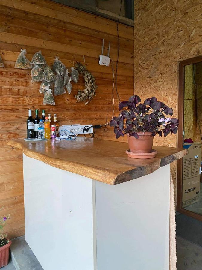 Guesthouse Омало Экстерьер фото